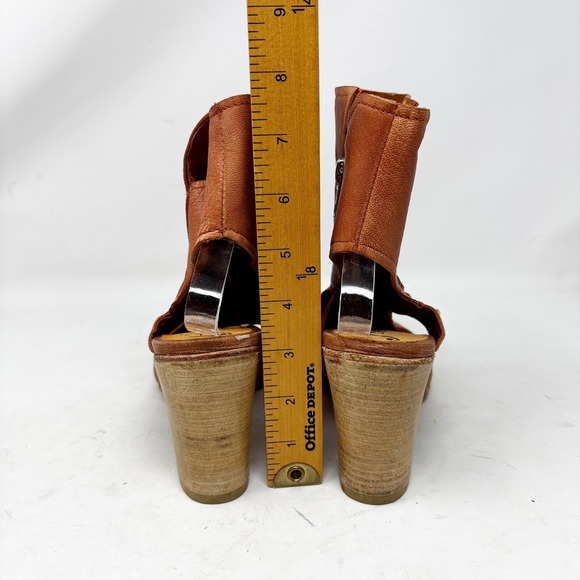 Free People Brown Booties‎ Size 39/9 Leather Peep Toe Heeled Cutout Zipper - Picture 10 of 12